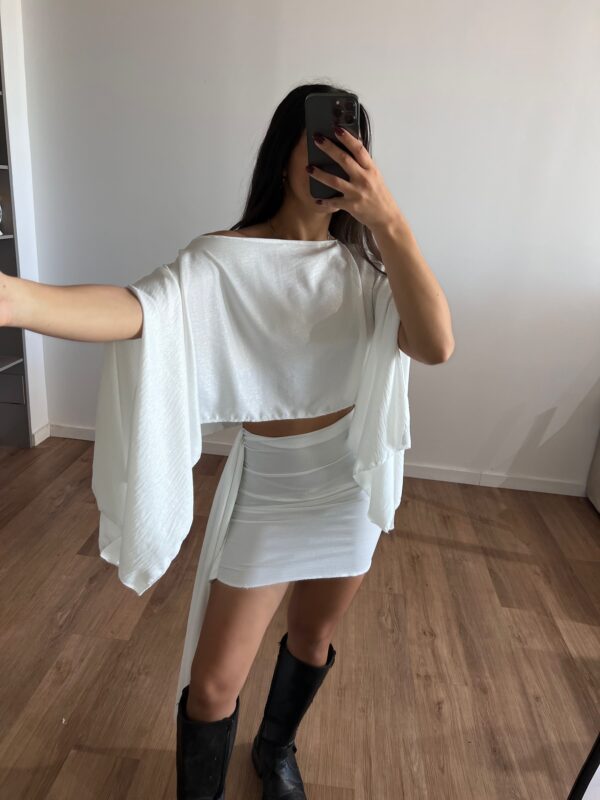 EE897C42-7C6E-4AA0-8792-4F98AB2FC1B7 Conju Nilo Blanco