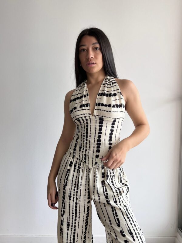 4FAAC777-A36C-4AFB-8C5C-B2751F9A76AB Top Africa Negro