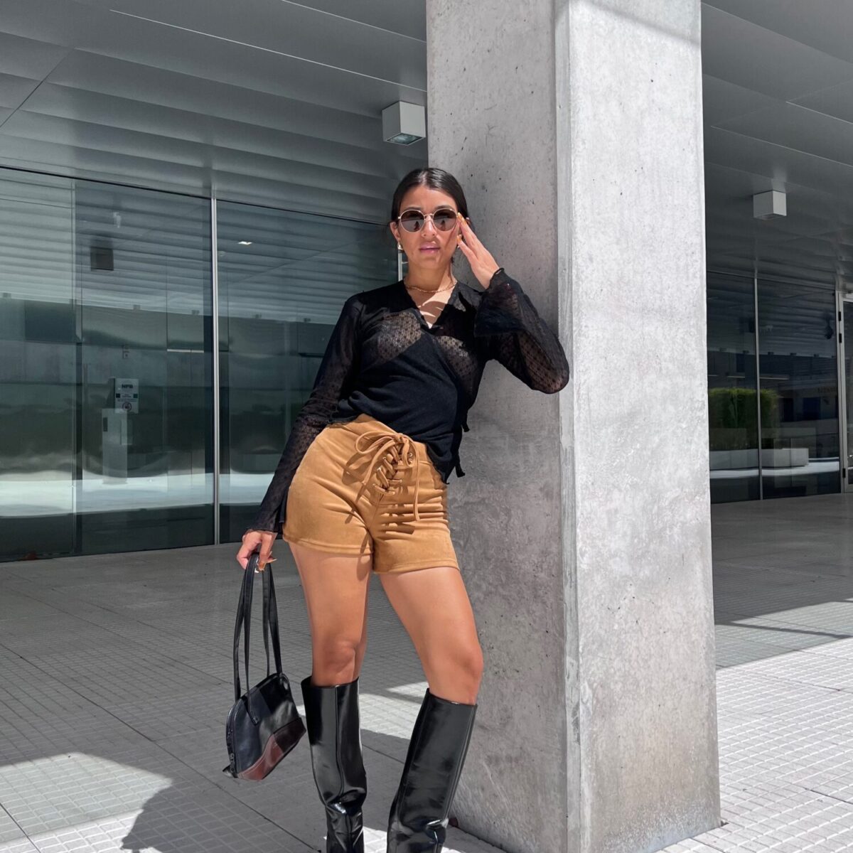 Short Golden Dune Marron