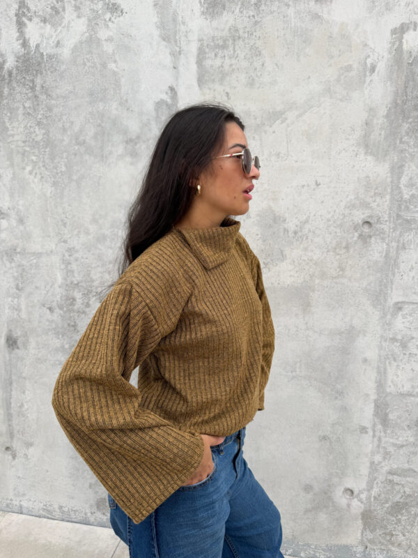 Polera Open Mood Ocre