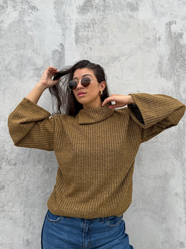 Polera Open Mood Ocre