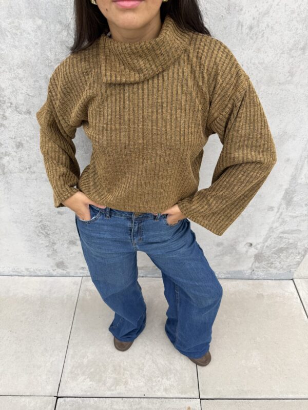 Polera Open Mood Ocre