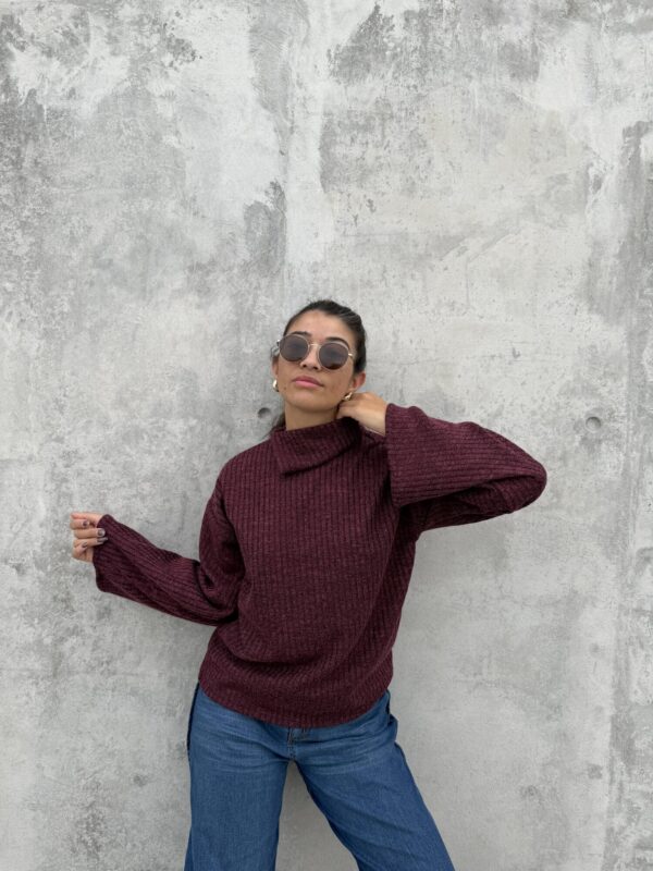 Polera Open Mood Vino