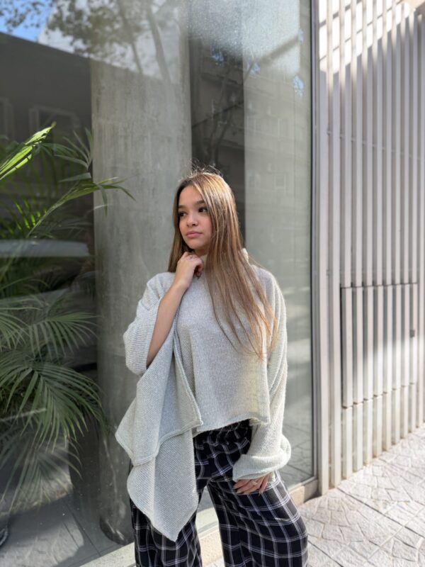 IMG_0537 Poncho Velvet Air Verde