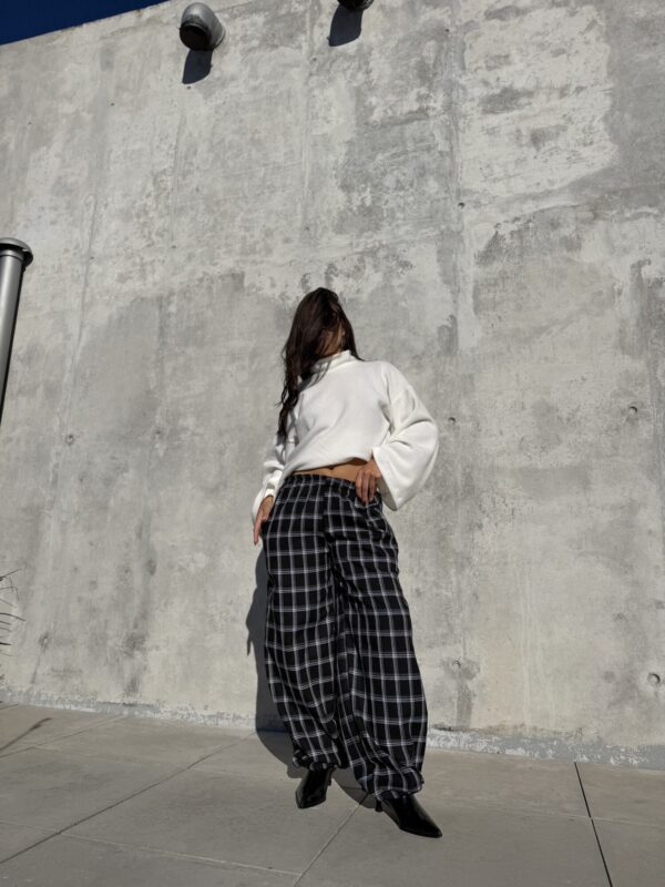 Pantalón Deep Mood Negro 3